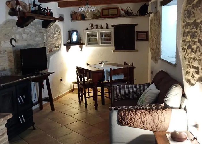 Holiday home La Dimora Dei Ricordi *